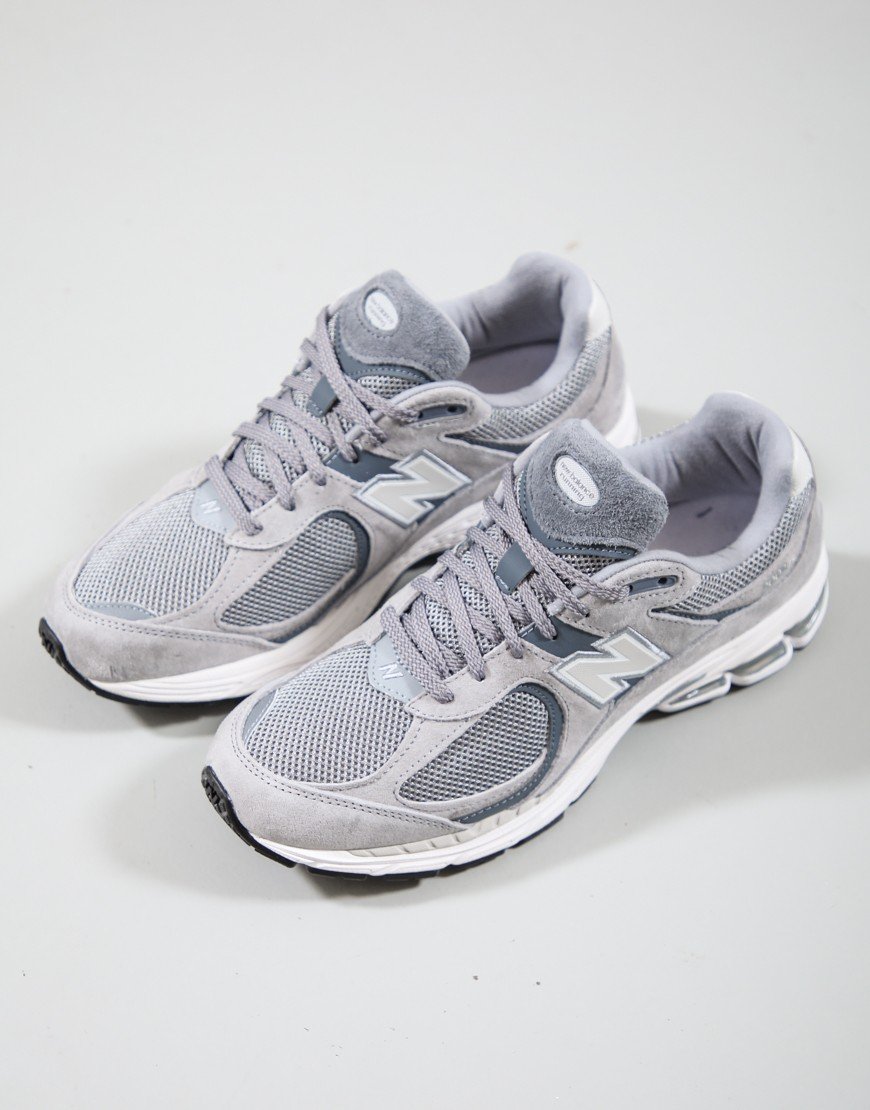 New Balance 2002R Trainers Steel/Lead/Orca