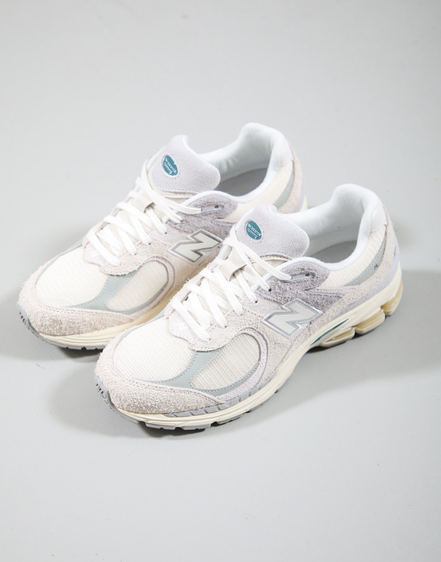 New Balance M2002RV1 Trainers Linen/Concrete/Slate Grey