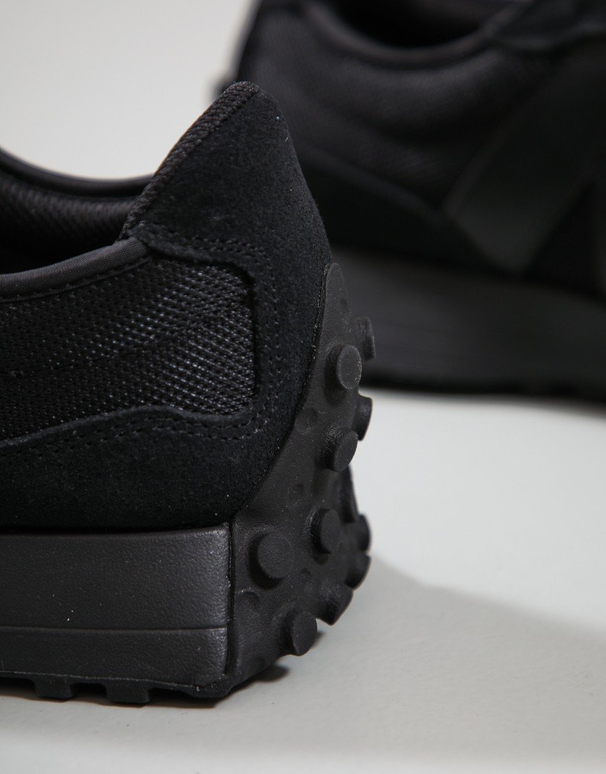 New Balance 327 Trainers Black/Black