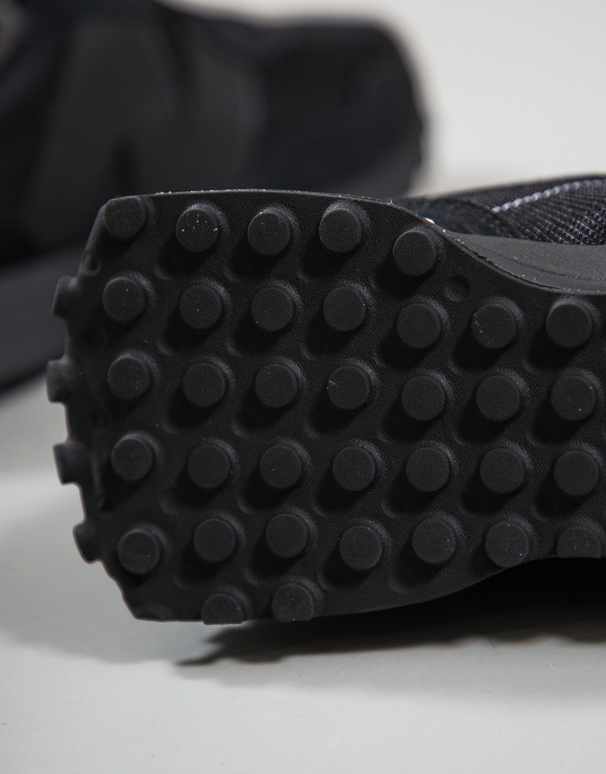 New Balance 327 Trainers Black/Black