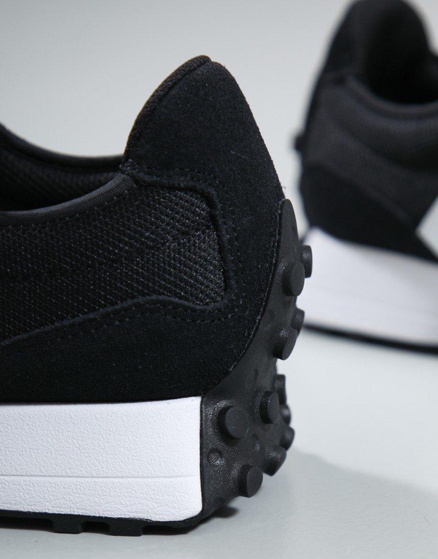 New Balance 327 Trainers Black/White