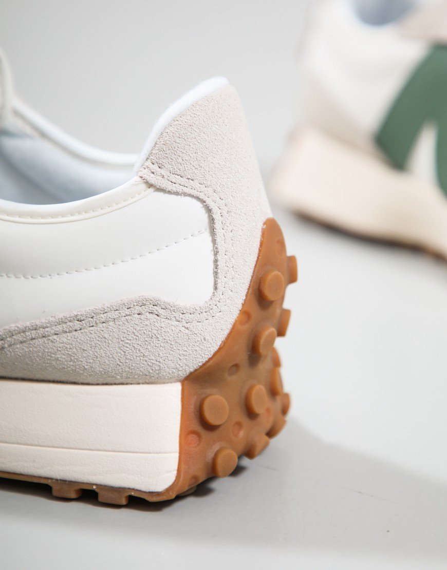 New Balance 327 Trainers Moonbeam/Nori