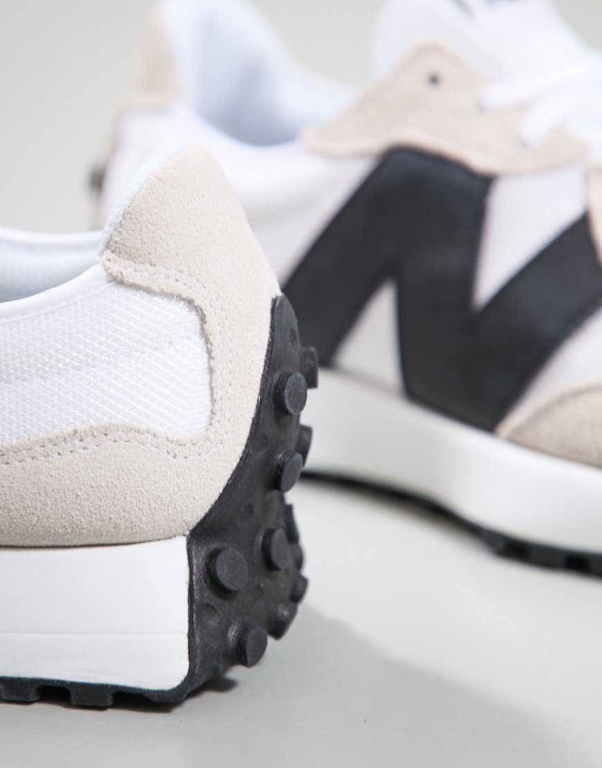 New Balance 327 Trainers White/Black