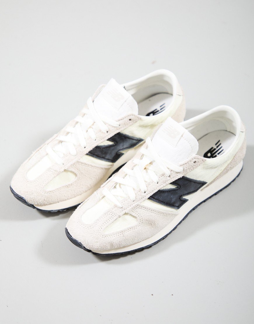 New Balance 471 Trainers Linen/Angora/Black