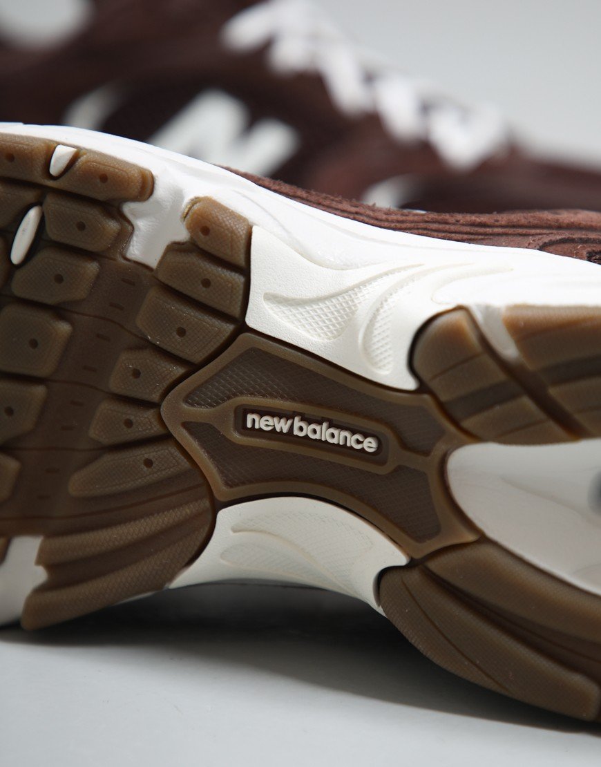 New Balance 530 Trainers Pumpernickel/Sea Salt