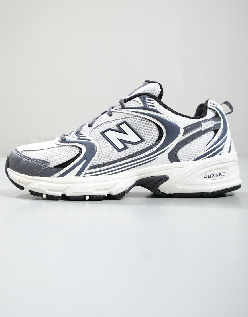 New Balance 530 Trainers Sea Salt/Magnet