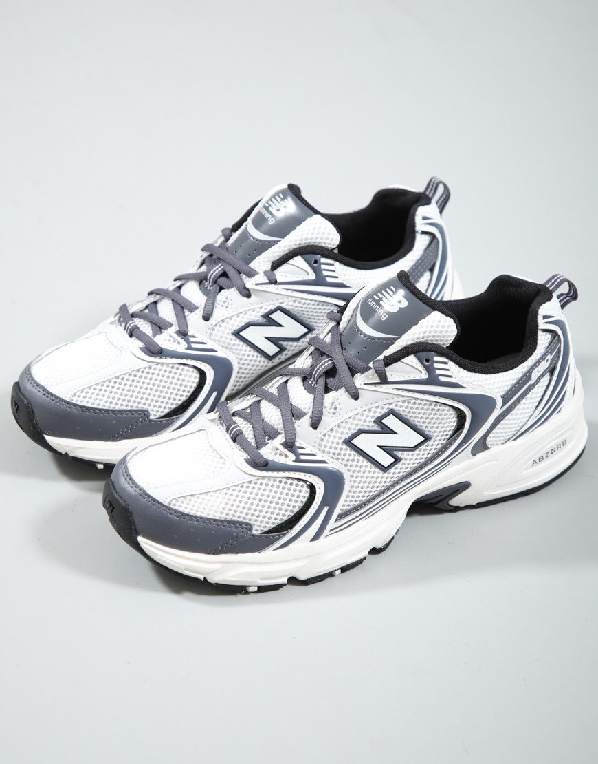 New Balance 530 Trainers Sea Salt/Magnet