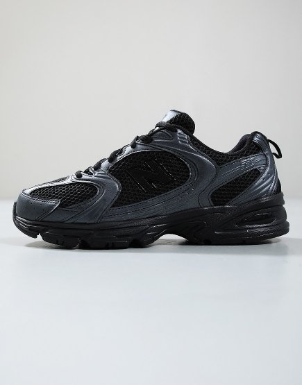 New Balance 530 Trainers Black/Black PB