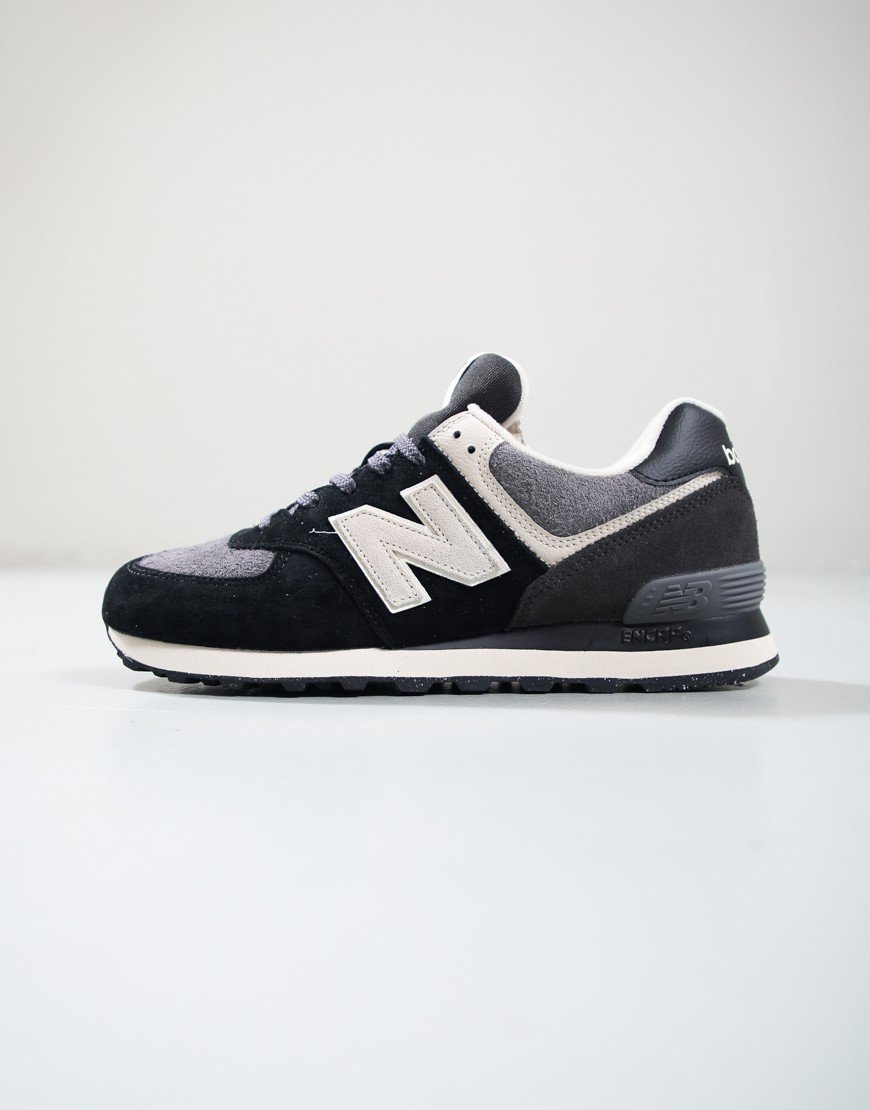 New Balance 574 Trainers Black/Bisque
