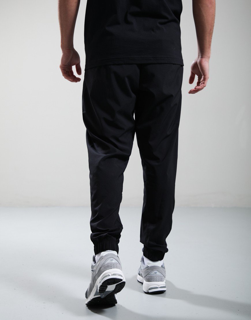 New Balance Sports Essential Woven Jogger Black