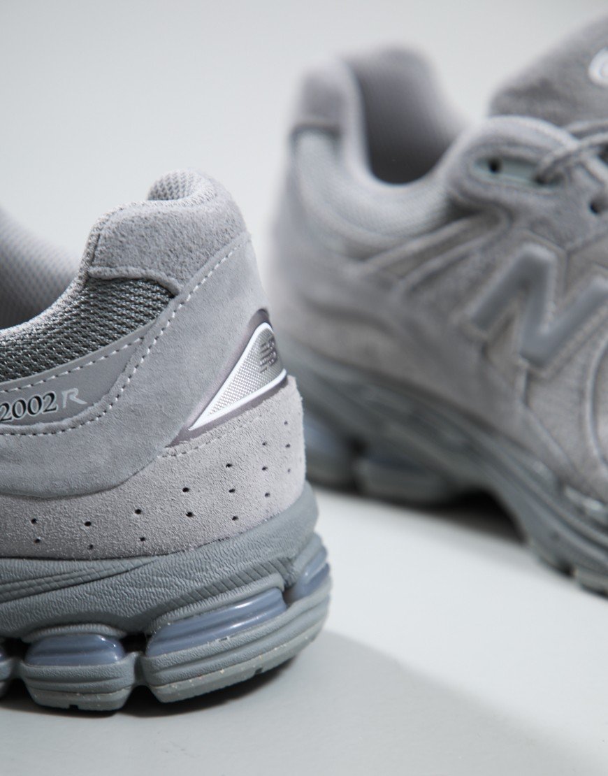 New Balance U2002RV1 Trainers Slate Grey/Dark Silver Metal