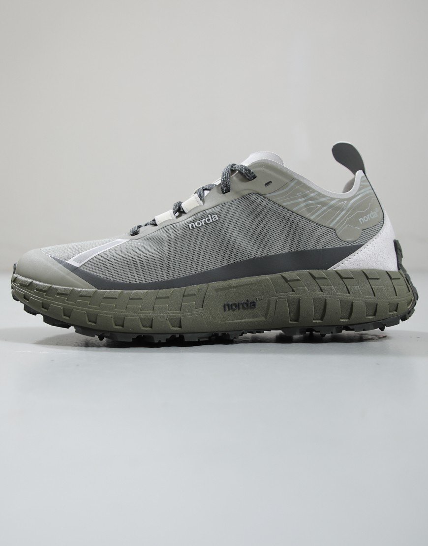 Norda 001A Trainers Serpentine