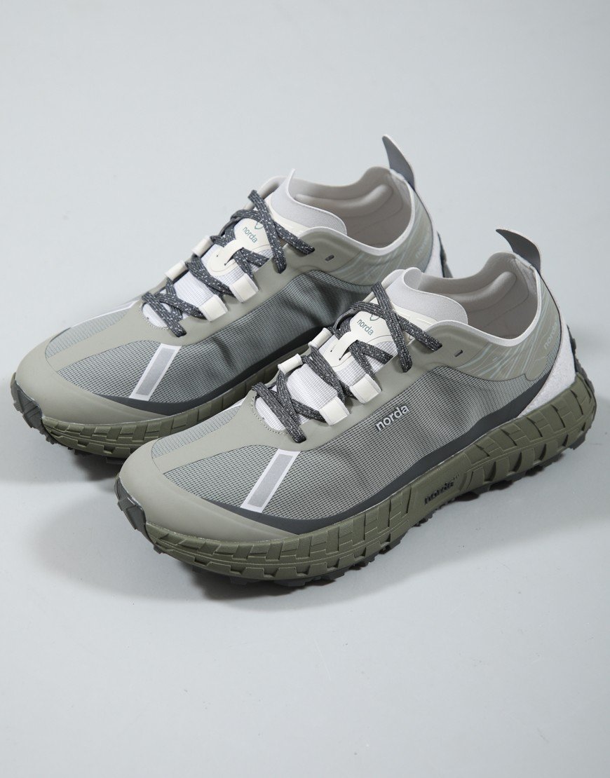 Norda 001A Trainers Serpentine