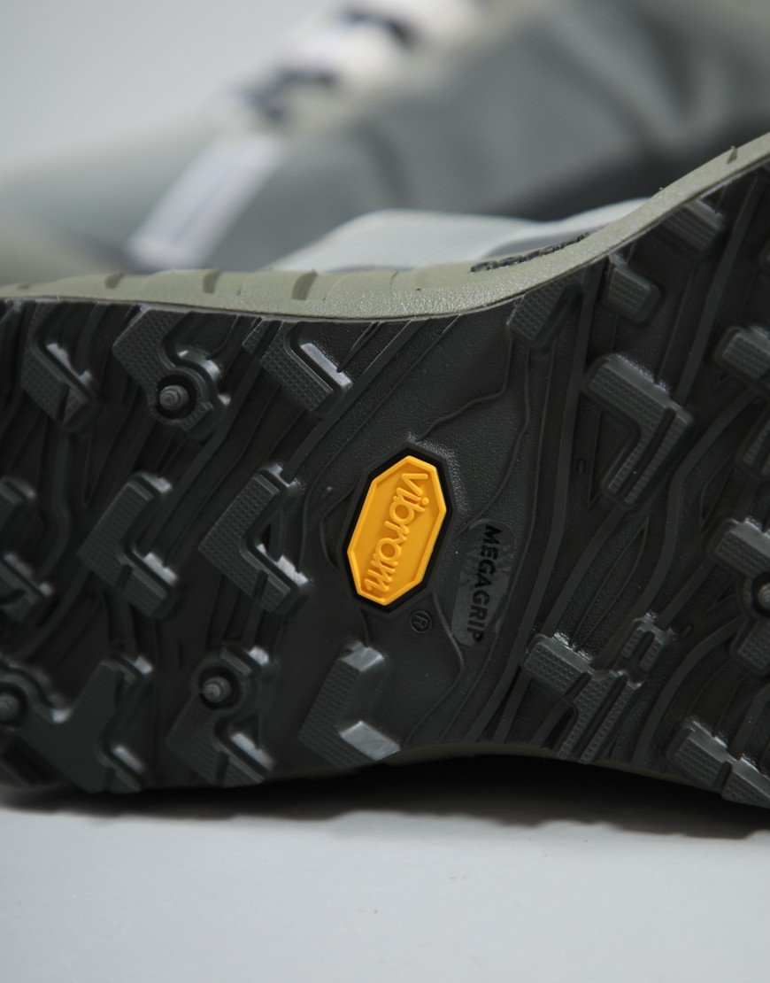 Norda 001A Trainers Serpentine