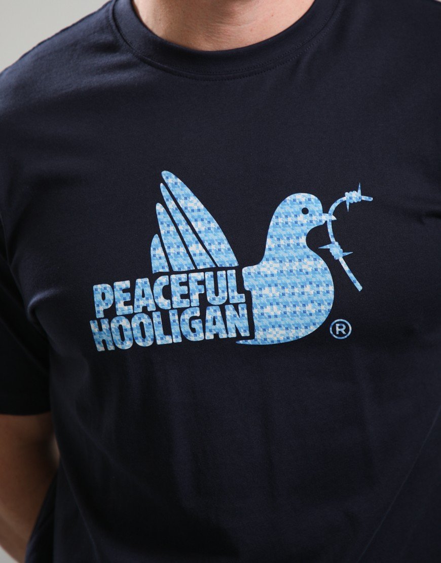 Peaceful Hooligan 90s Dove T-Shirt Navy