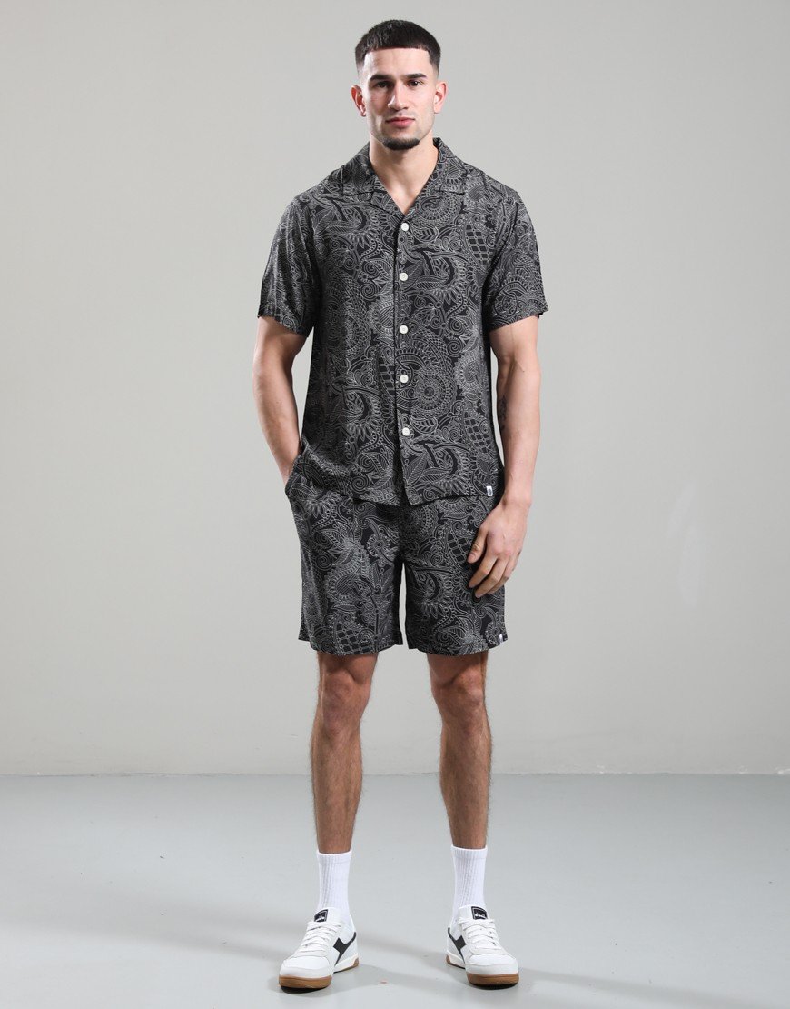 Pretty Green Resonance Linear Paisley Shorts Black