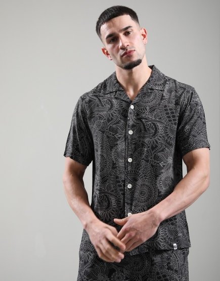 Pretty Green Resonance Linear Paisley Shirt Black