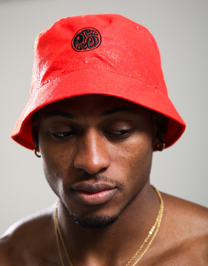 Pretty Green Resonance Water Reactive Bucket Hat Red