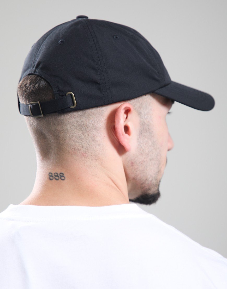 Pyrenex Isard Cap Black