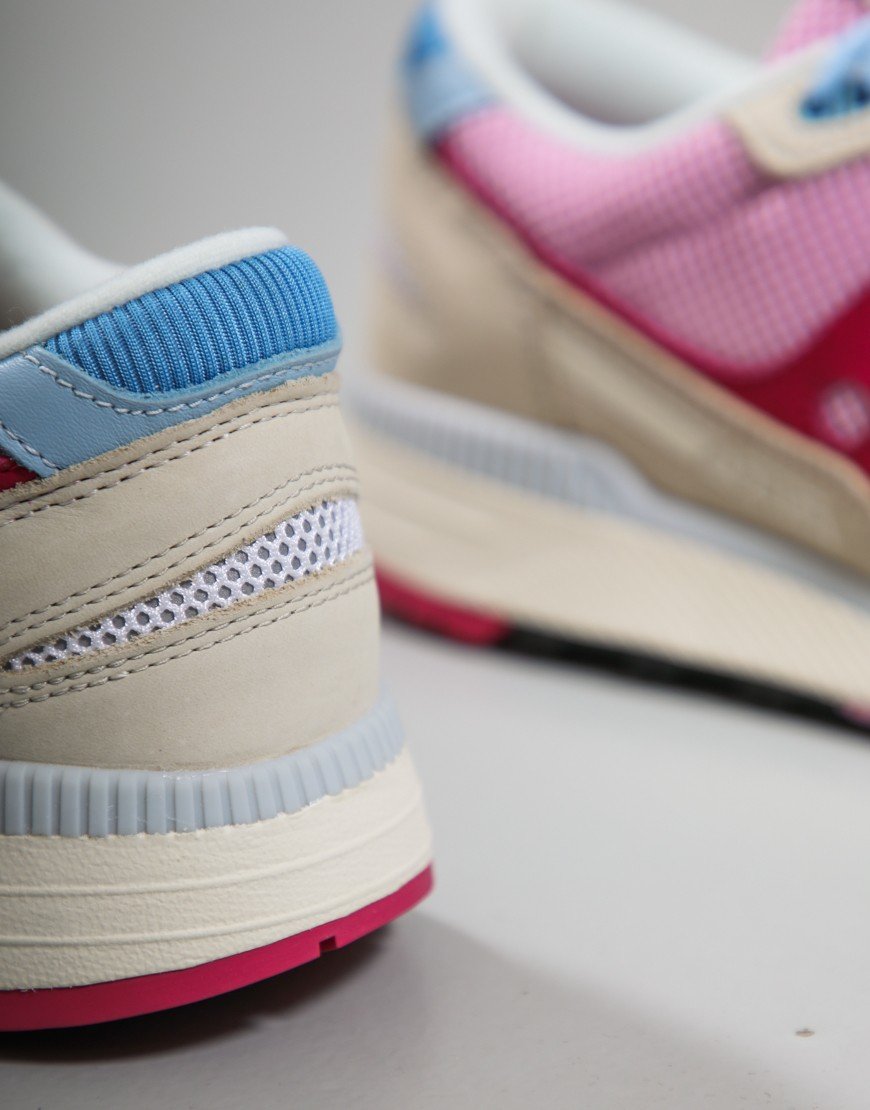 Saucony Azura Trainers Magenta/Lilac