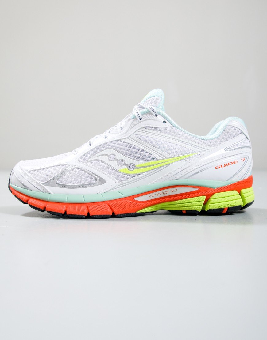 Saucony Guide 7 Trainers Tofu