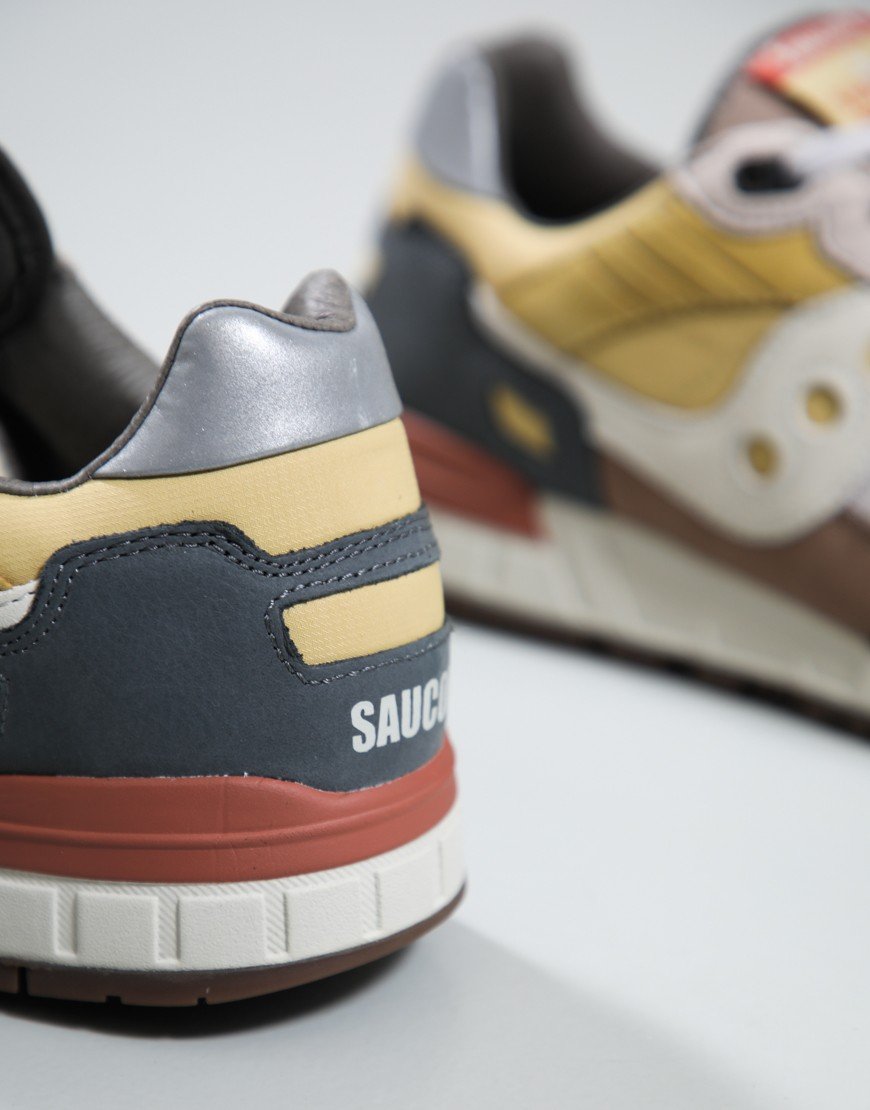 Saucony Shadow 5000 Trainers Oat/Moss