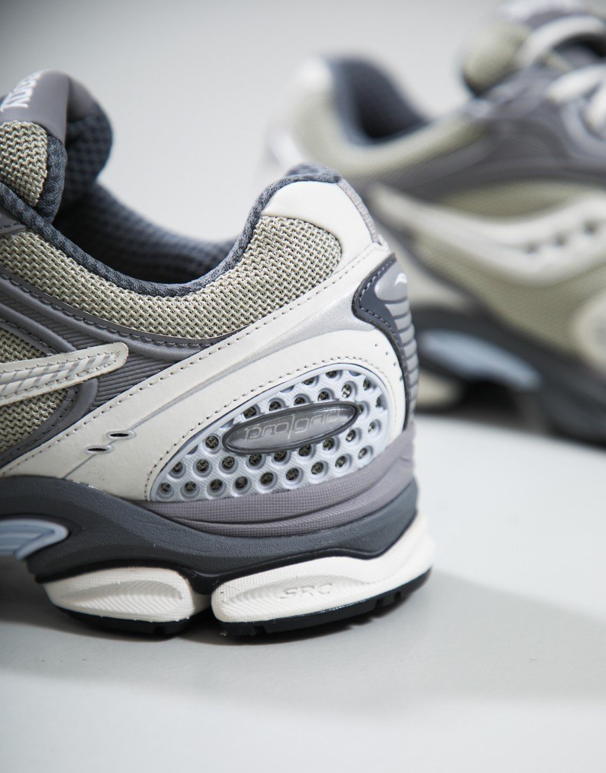 Saucony Triumph 4 Gorpcore Trainers Green/Grey