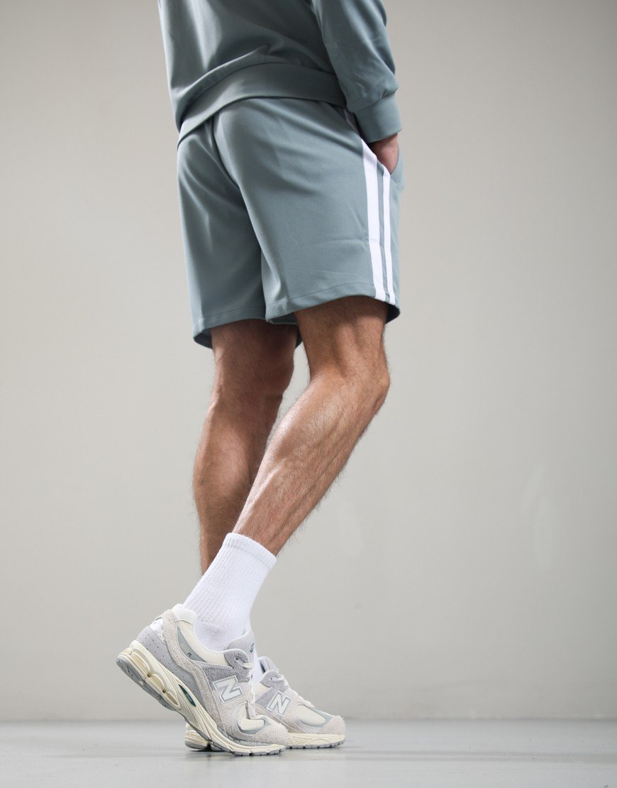 Sergio Tacchini Pietrapertosa Shorts Lead/White