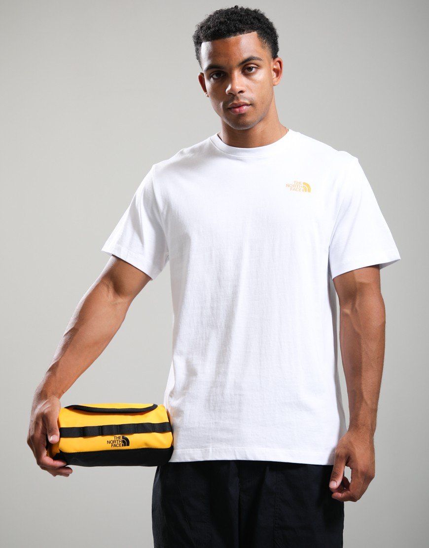 The North Face Base Camp Travel Washbag Summit Gold/Black