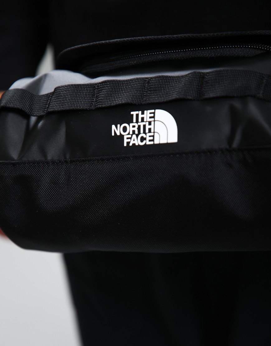 The North Face Base Camp Travel Washbag Black/White