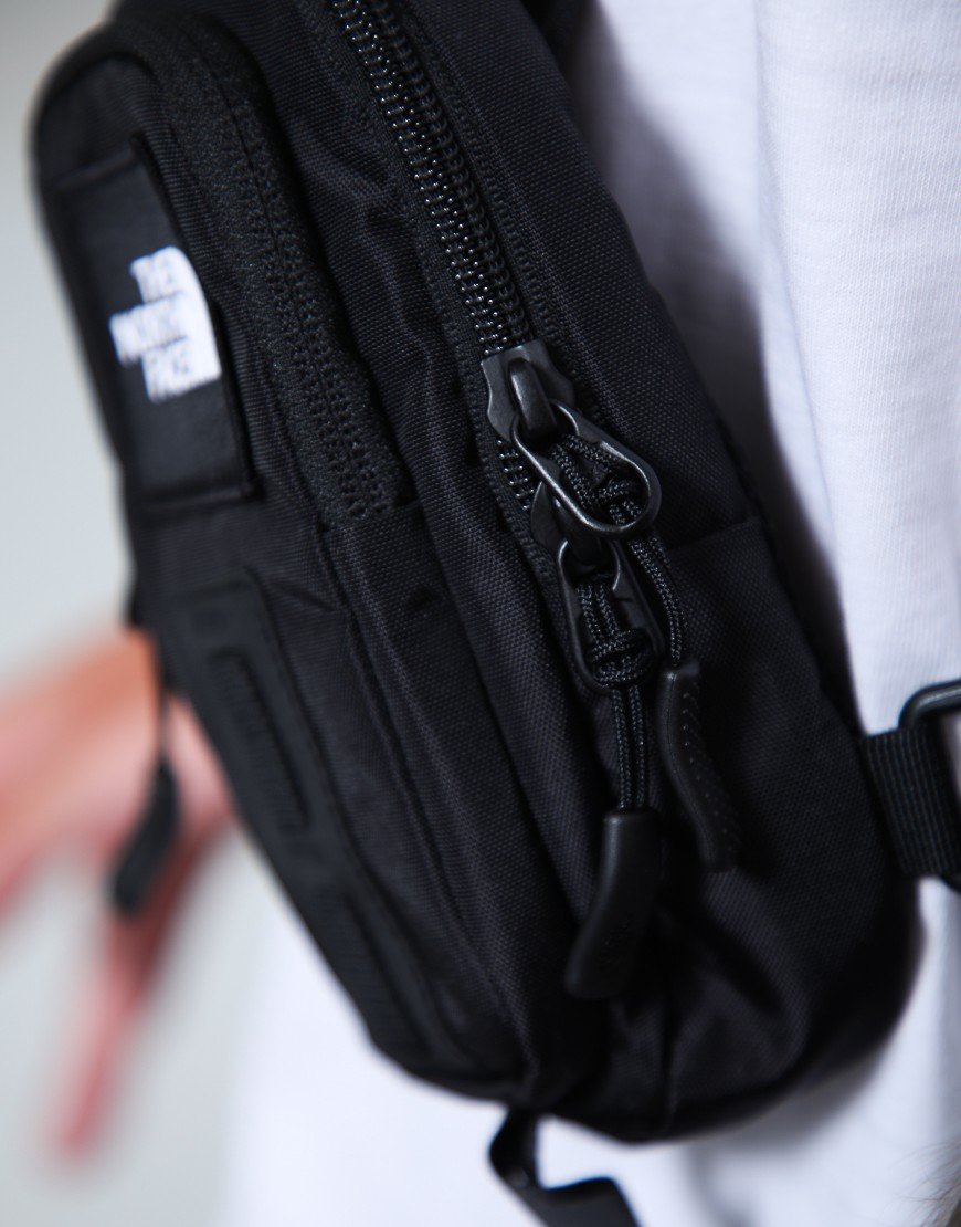 The North Face Hot Shot Crossbody Black