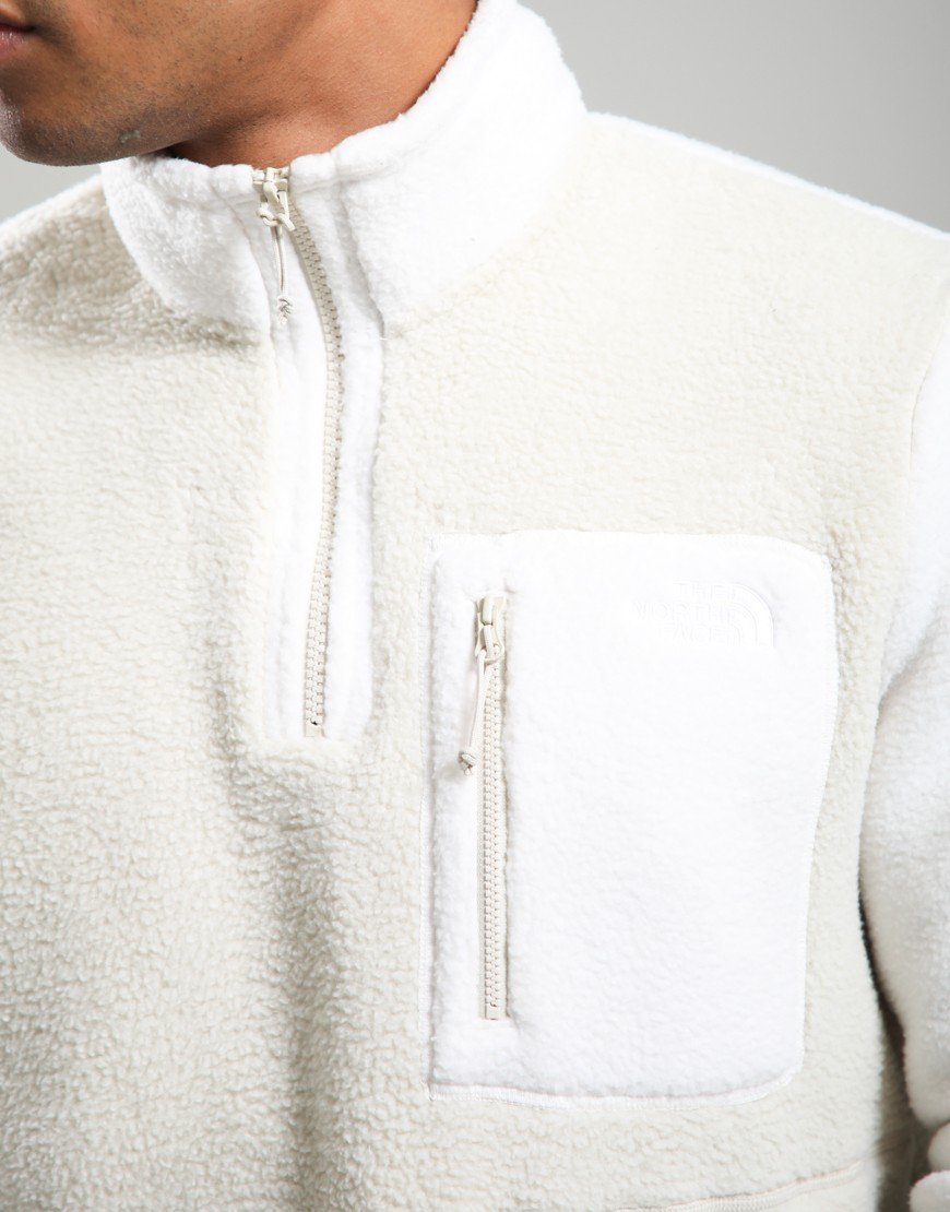 The North Face Yumiori 1/4 Zip Fleece Jacket Desert Stone/White Dune