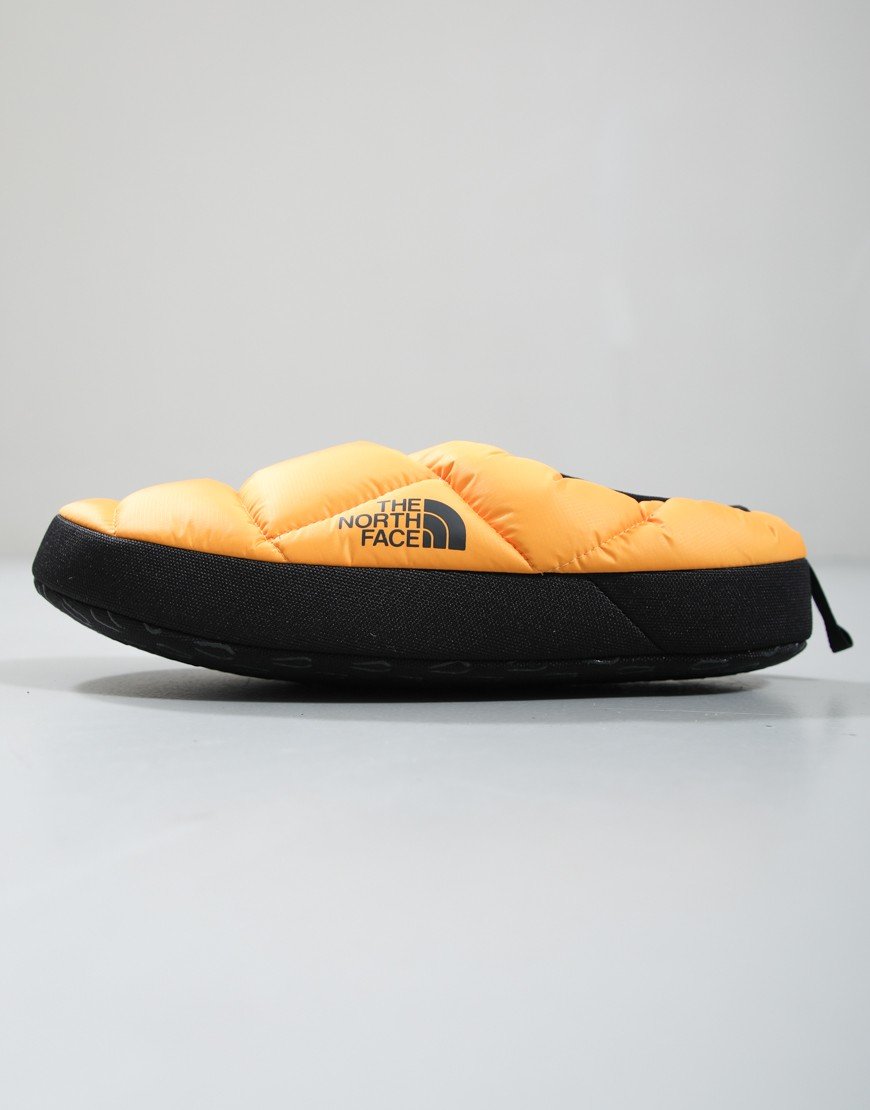 The North Face NSE IV Tent Mules Summit Gold/Black