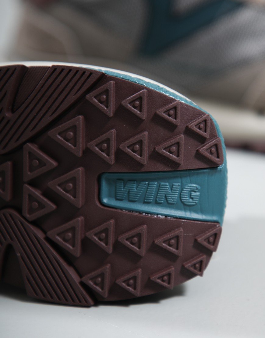 Victoria Wing Evo Tech Trainers Taupe
