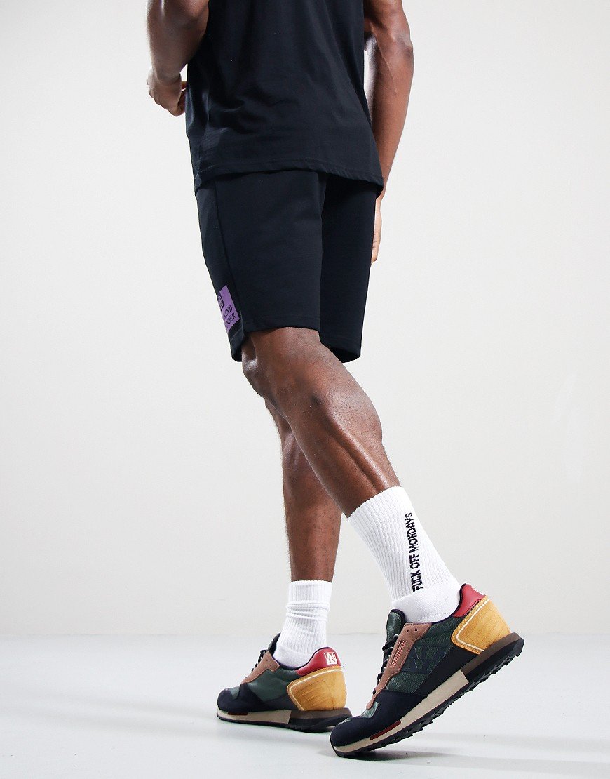 Weekend Offender Parma Shorts Black/Bright Purple